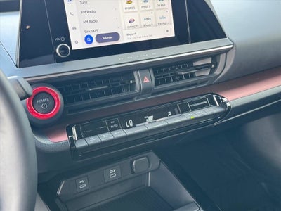 2024 Toyota Prius Prime SE
