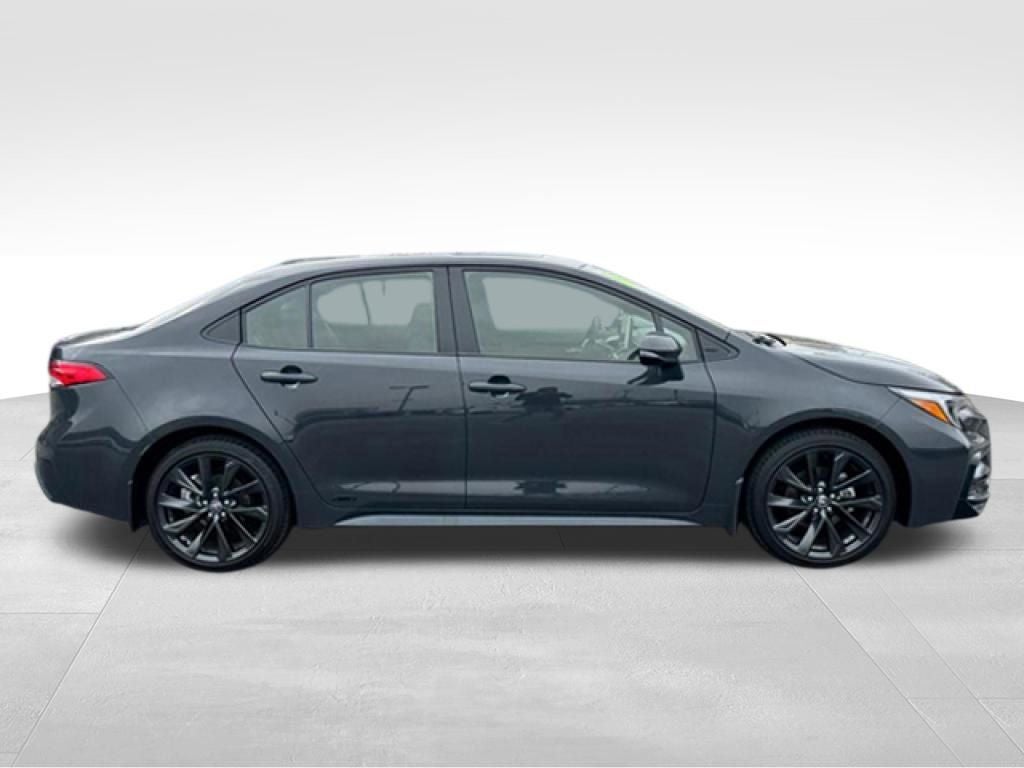 2025 Toyota Corolla Hybrid SE