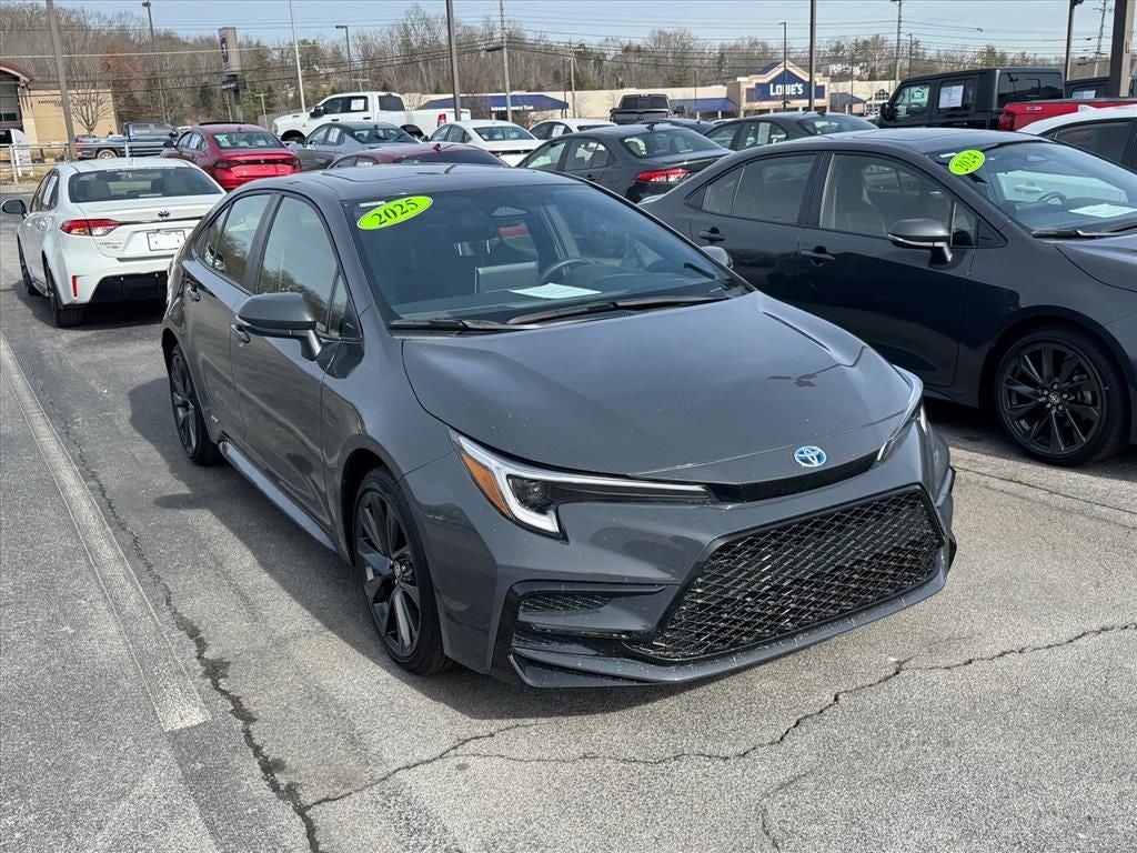 2025 Toyota Corolla Hybrid SE