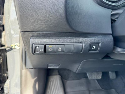 2025 Toyota Corolla Hybrid SE