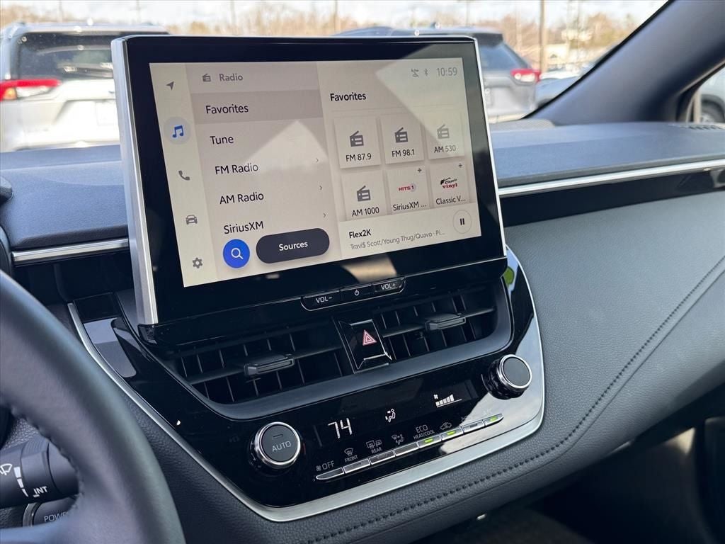 2025 Toyota Corolla Hybrid SE