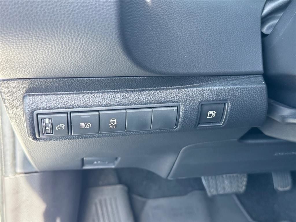 2025 Toyota Corolla Hybrid SE