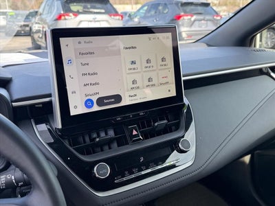 2025 Toyota Corolla Hybrid SE