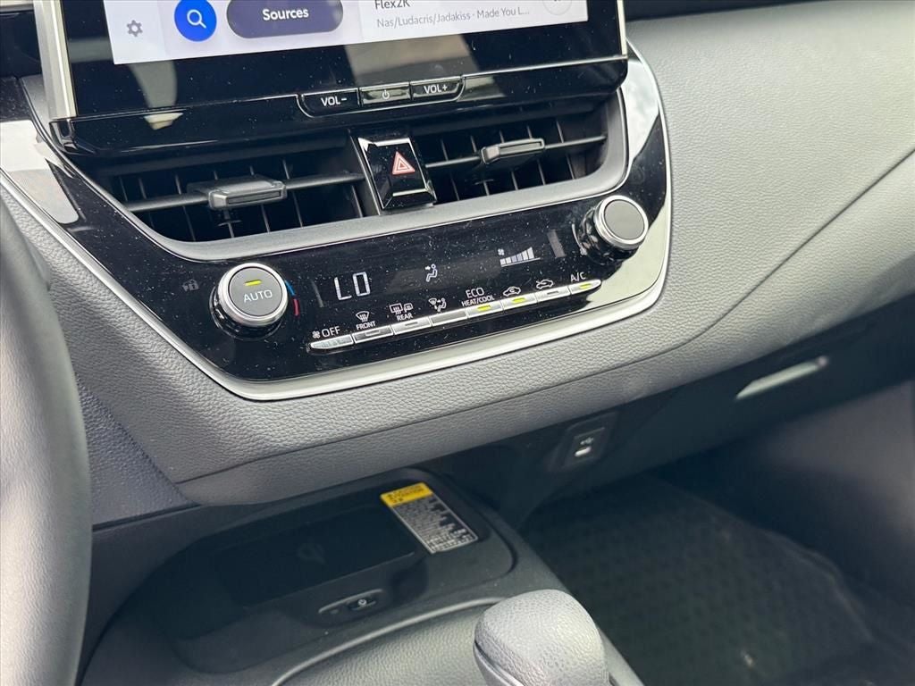 2026 Toyota Corolla Hybrid SE