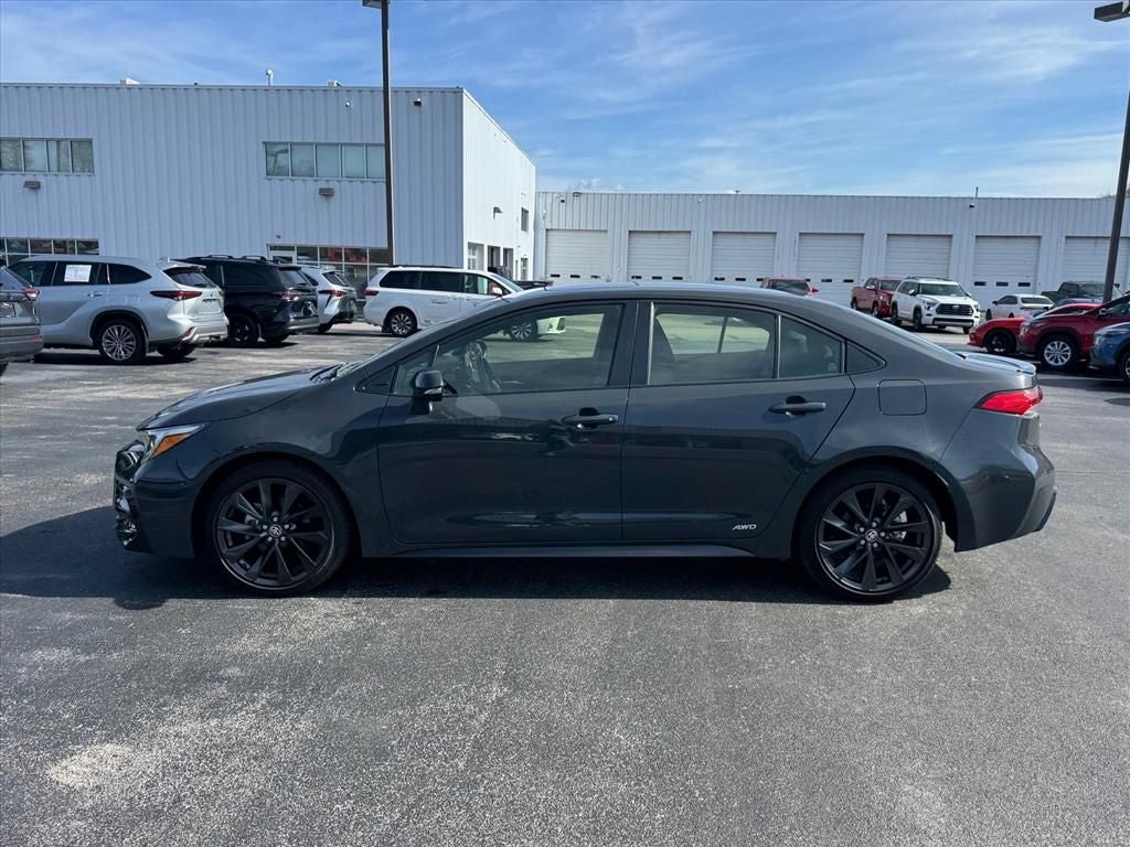 2024 Toyota Corolla Hybrid SE