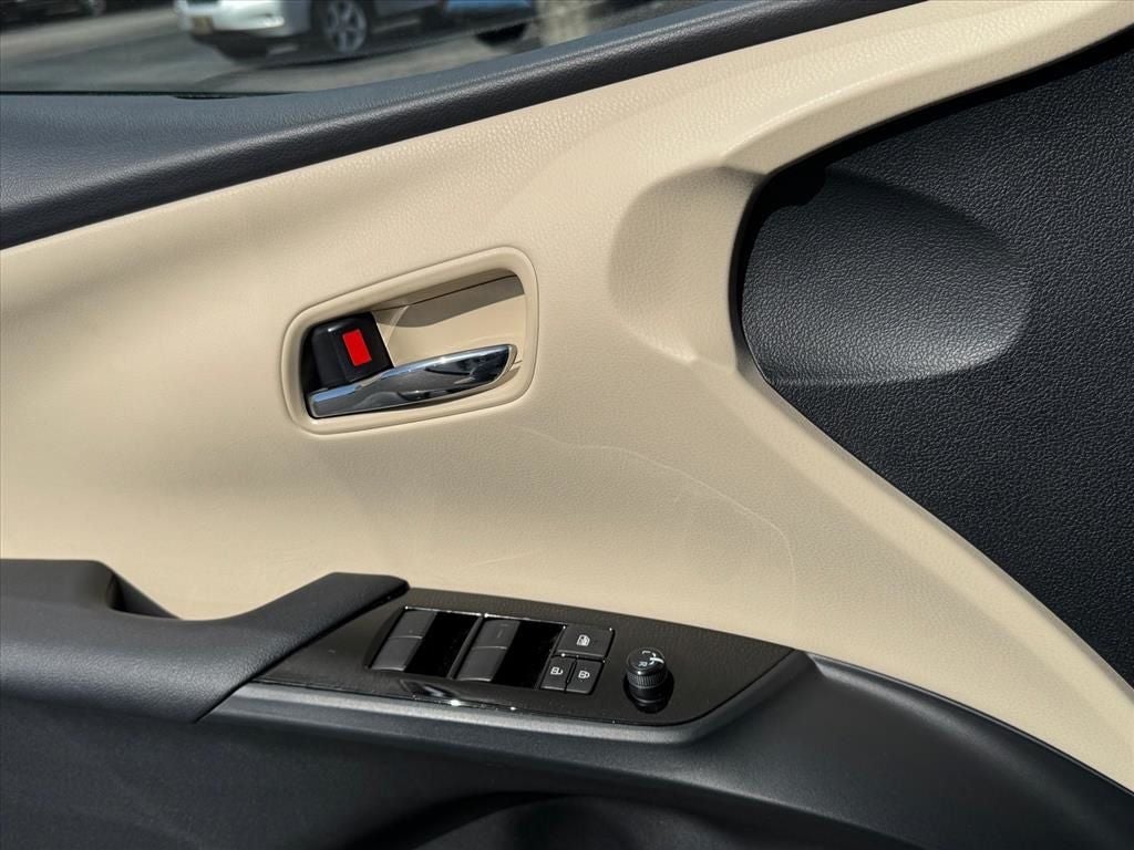 2022 Toyota Prius Limited