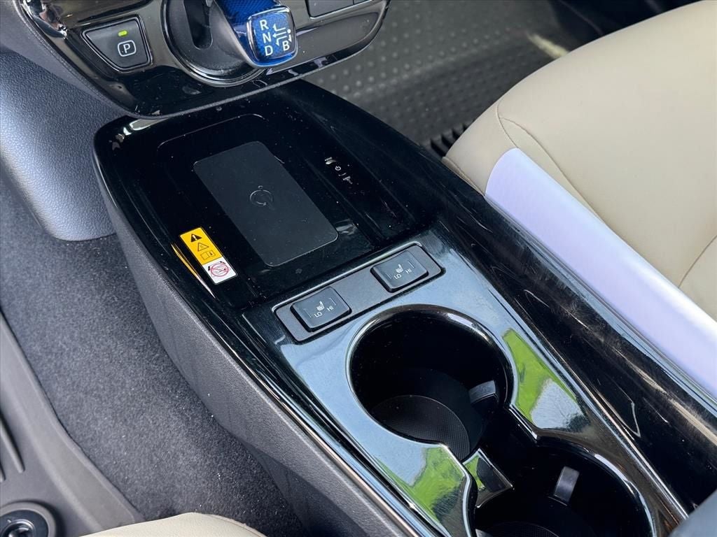 2022 Toyota Prius Limited