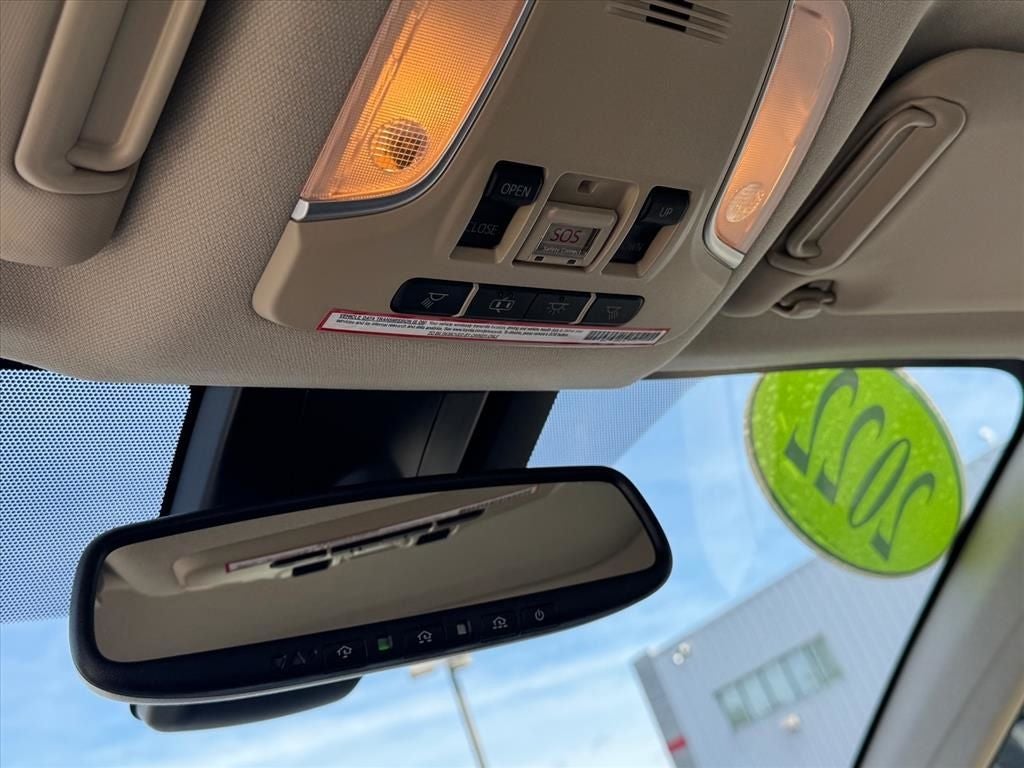 2022 Toyota Prius Limited