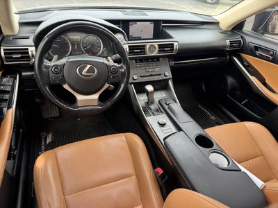2016 Lexus IS 200t