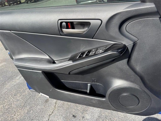 2025 Lexus IS 350 F SPORT Design