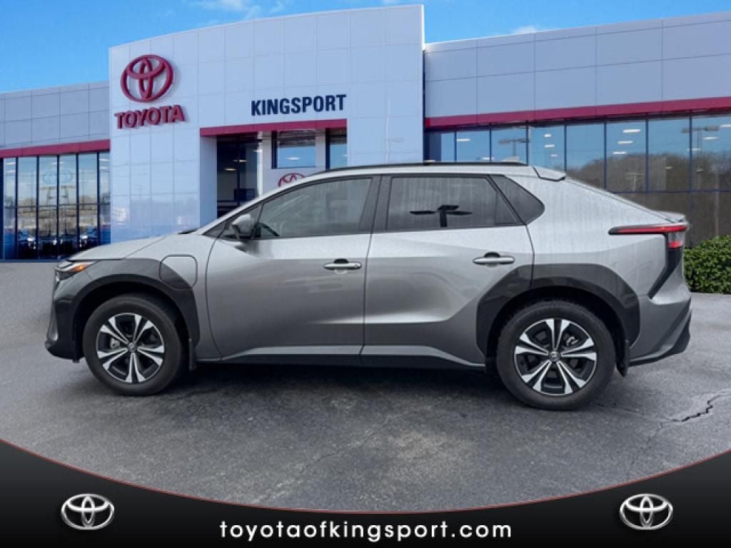 2024 Toyota bZ4X XLE