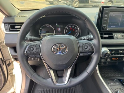 2022 Toyota RAV4 Hybrid XLE Premium