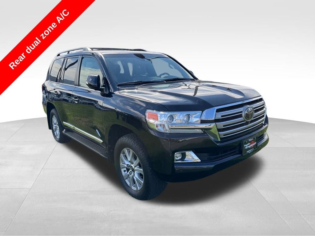 2018 Toyota Land Cruiser Base
