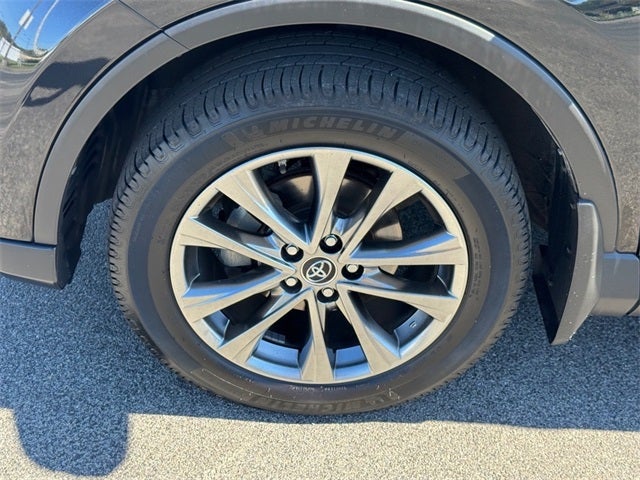 2017 Toyota RAV4 Hybrid Limited