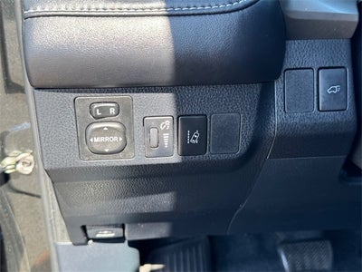 2017 Toyota RAV4 Hybrid Limited