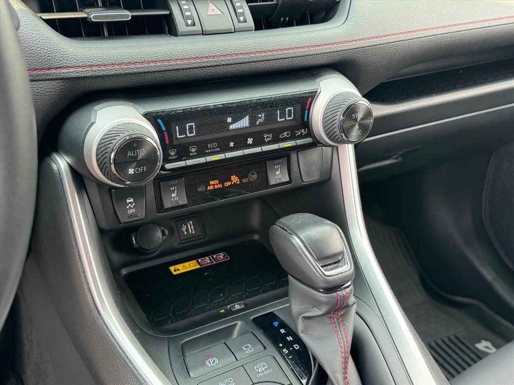 2024 Toyota RAV4 Prime XSE
