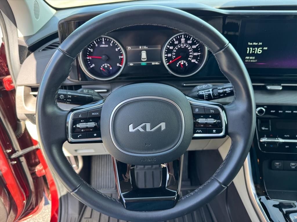 2024 Kia Carnival EX