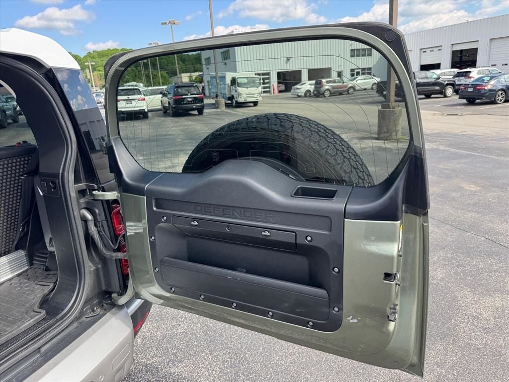 2021 Land Rover Defender 90 First Edition