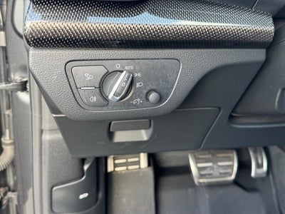 2022 Audi SQ5 Premium Plus quattro