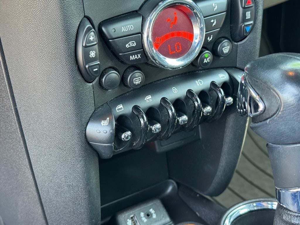 2014 MINI Cooper Base