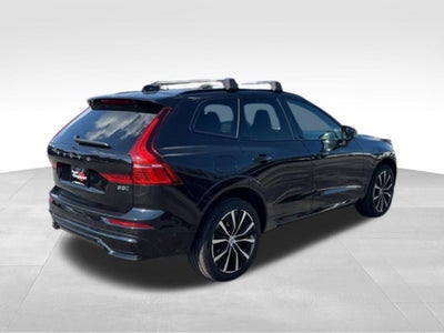 2024 Volvo XC60 B5 Plus Dark Theme