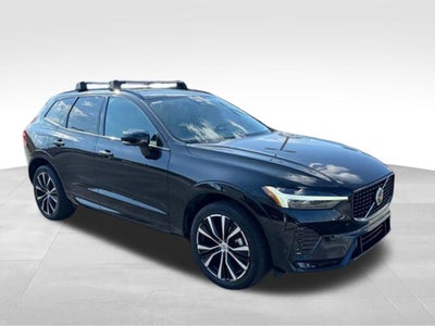 2024 Volvo XC60 B5 Plus Dark Theme